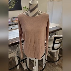 EXPRESS NWT BOATNECK SWEATER SIZE LARGE